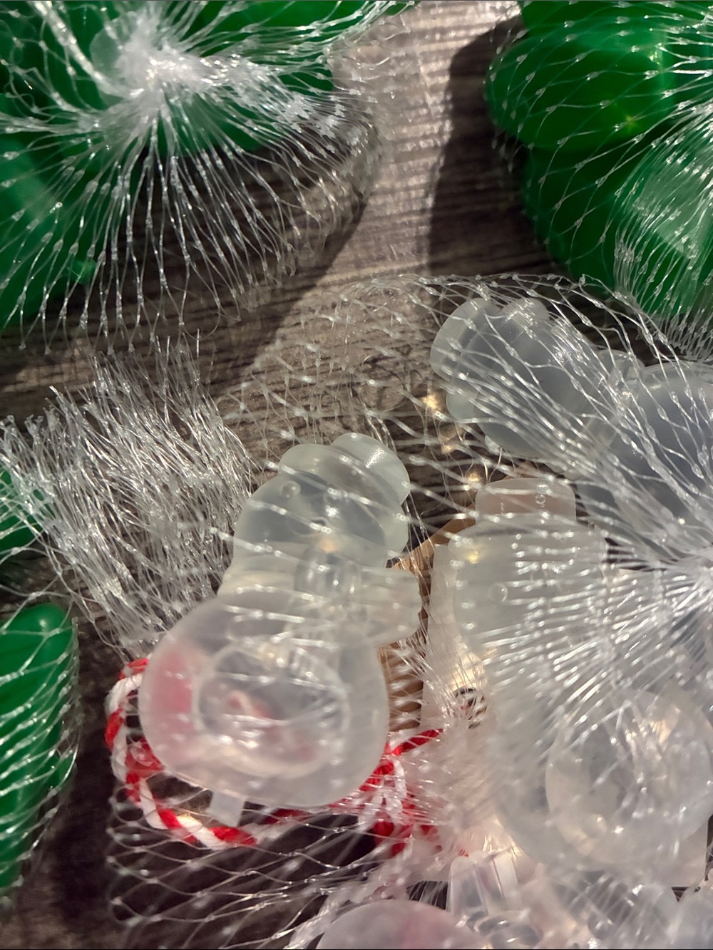Reusable IceCubes - Picture 6 of 6